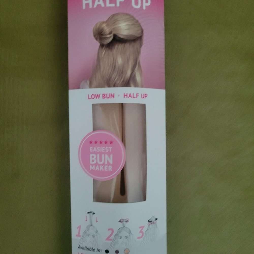BeachWaver Half Up Bun